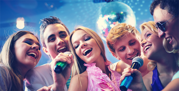 カラオケで微妙な空気にならないための方法とは？